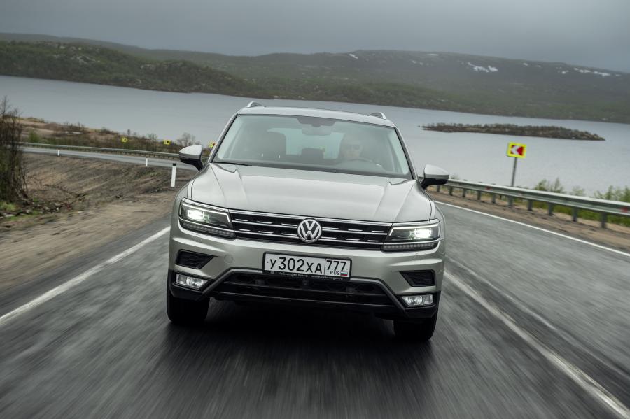  Volkswagen Tiguan 2016 года  (CIS) (фото 28 из 40)